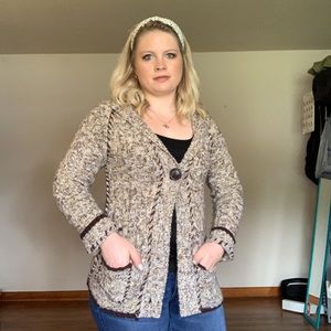 ❤️3/20❤️Cato hooded sweater w/ pockets